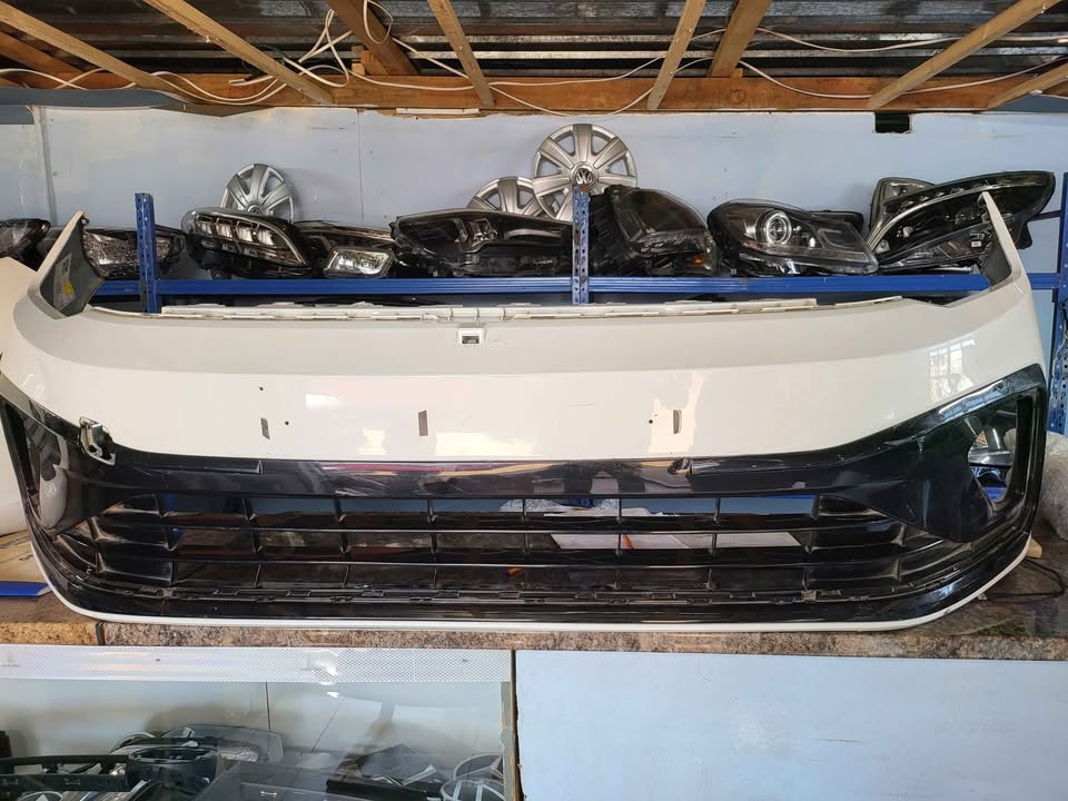 Vw polo9 sedan front bumper for sale.