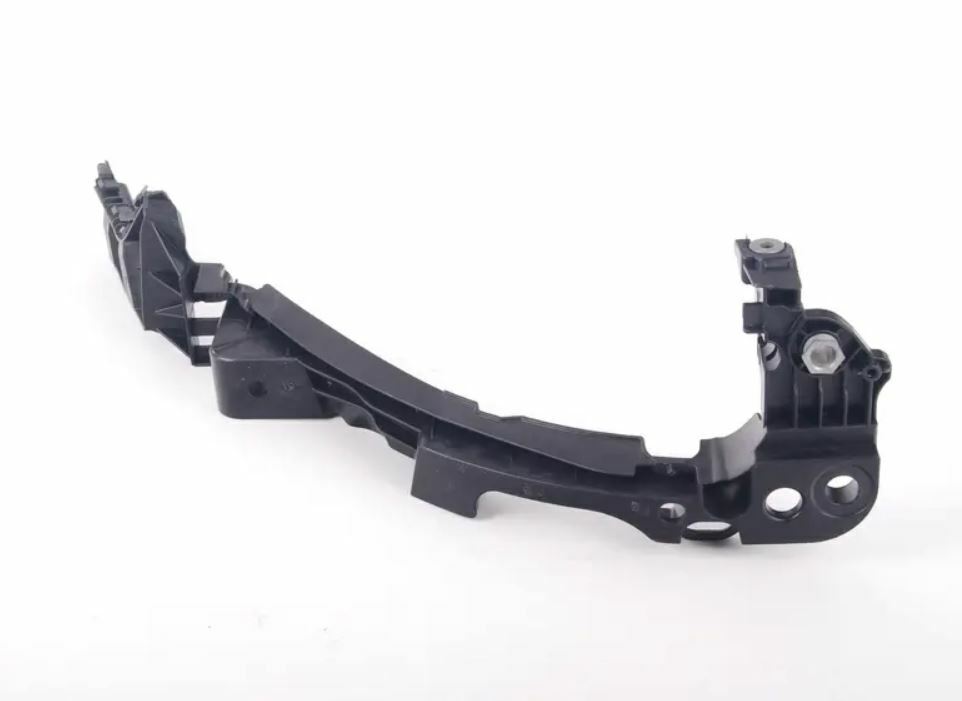 Golf 6 Headlight Bracket Bracket, 5K0 807 572 - Private Seller Golf 6 Headlight Bracket Bracket, 5K0 807 572 - Private Seller