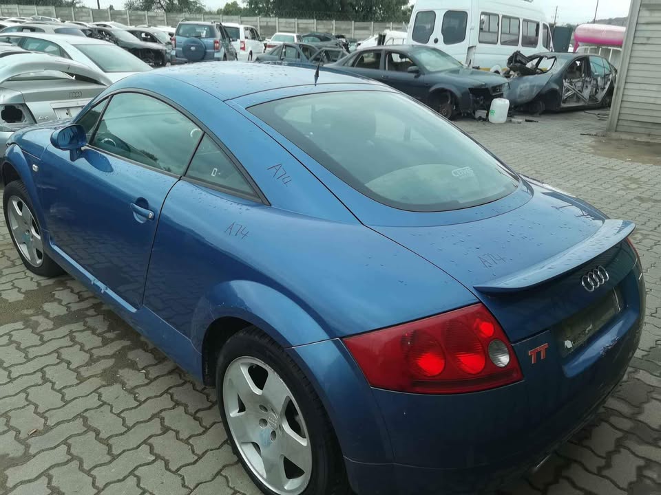 Audi tt mk1 stripping for spares - Private Seller
