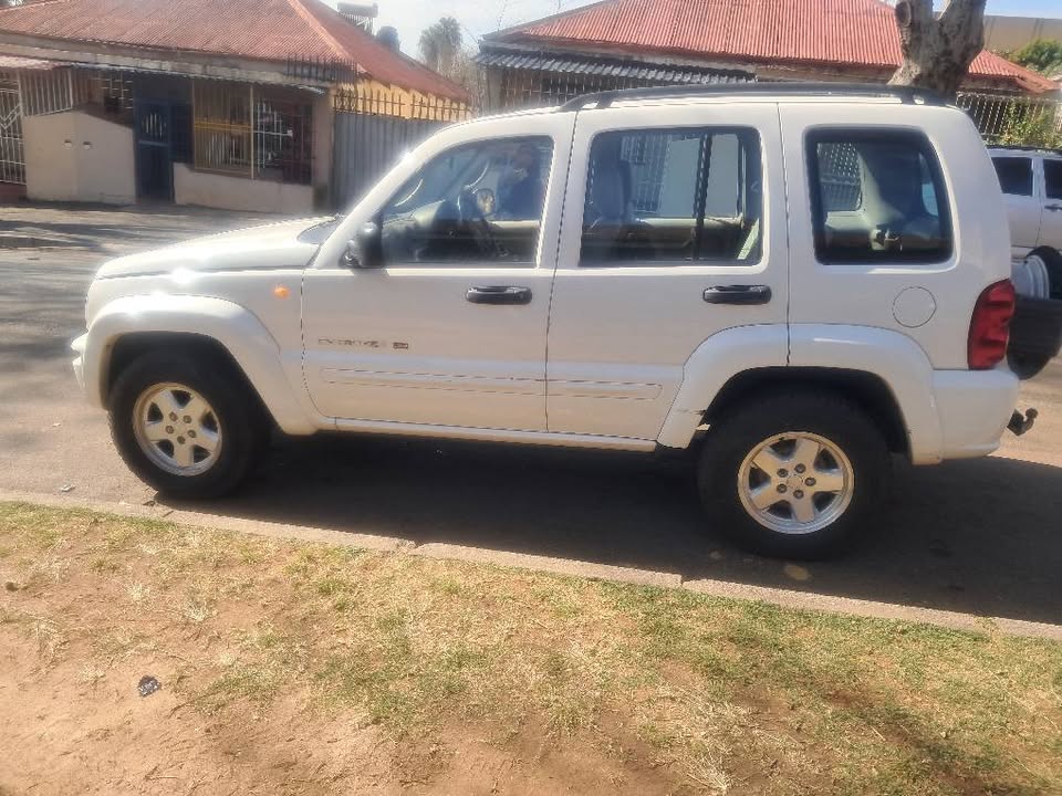 Jeep Cherokee 4x4 2.7 2003 Automatic