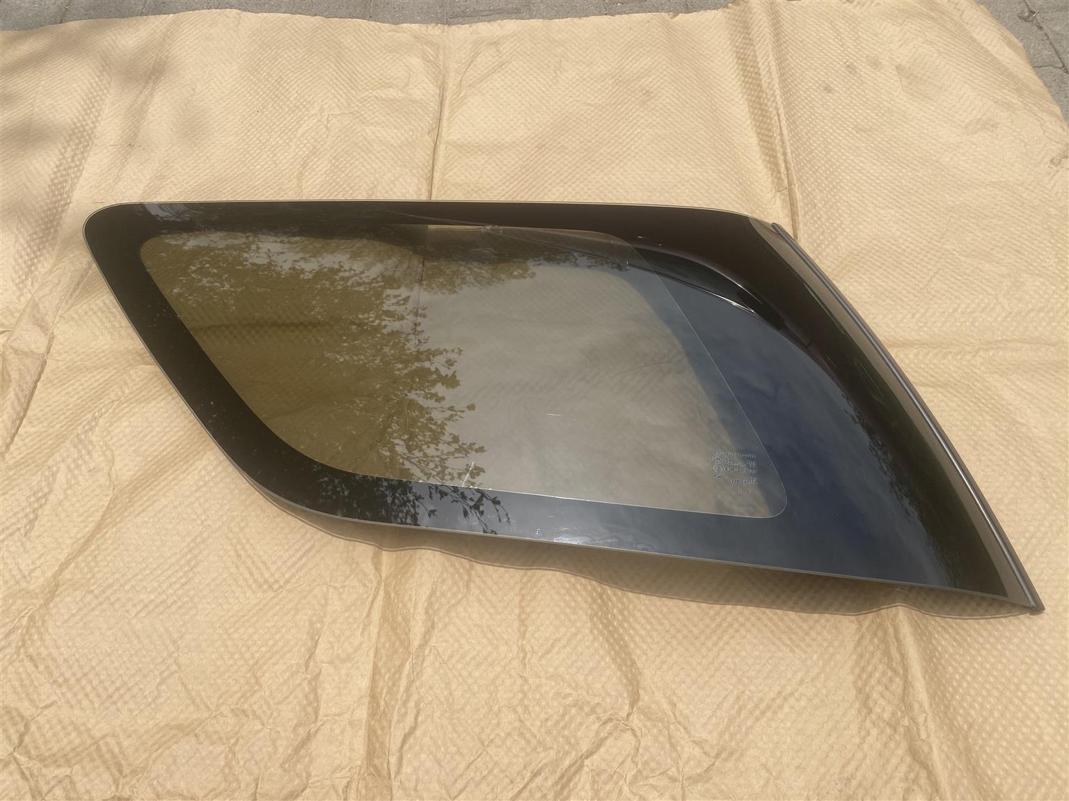2010 DAIHATSU TERIOS 7 SEATER LEFT REAR QUARTER GLASS FOR SALE - Private Seller 2010 DAIHATSU TERIOS 7 SEATER LEFT REAR QUARTER GLASS FOR SALE - Private Seller