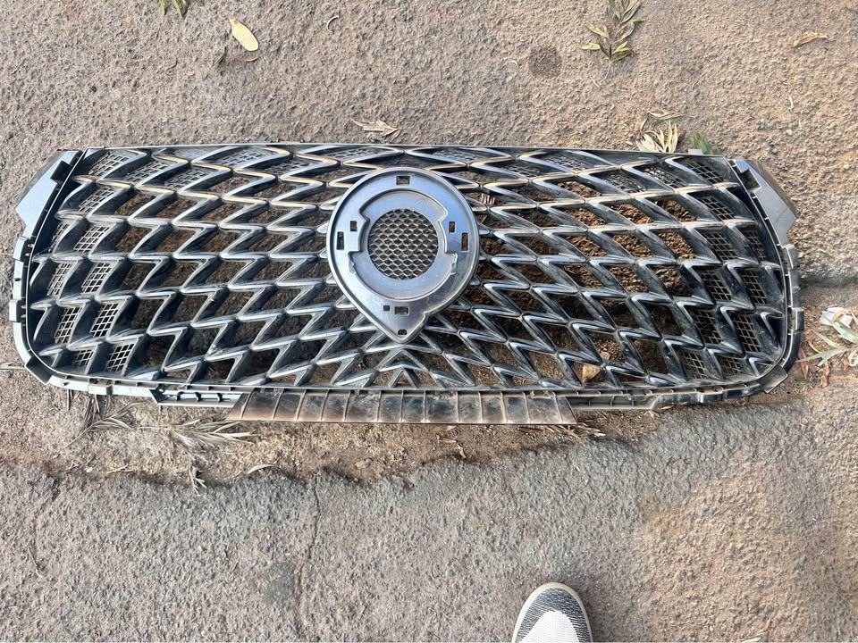 Great Wall main grill gwm steed - Private Seller Great Wall main grill gwm steed - Private Seller