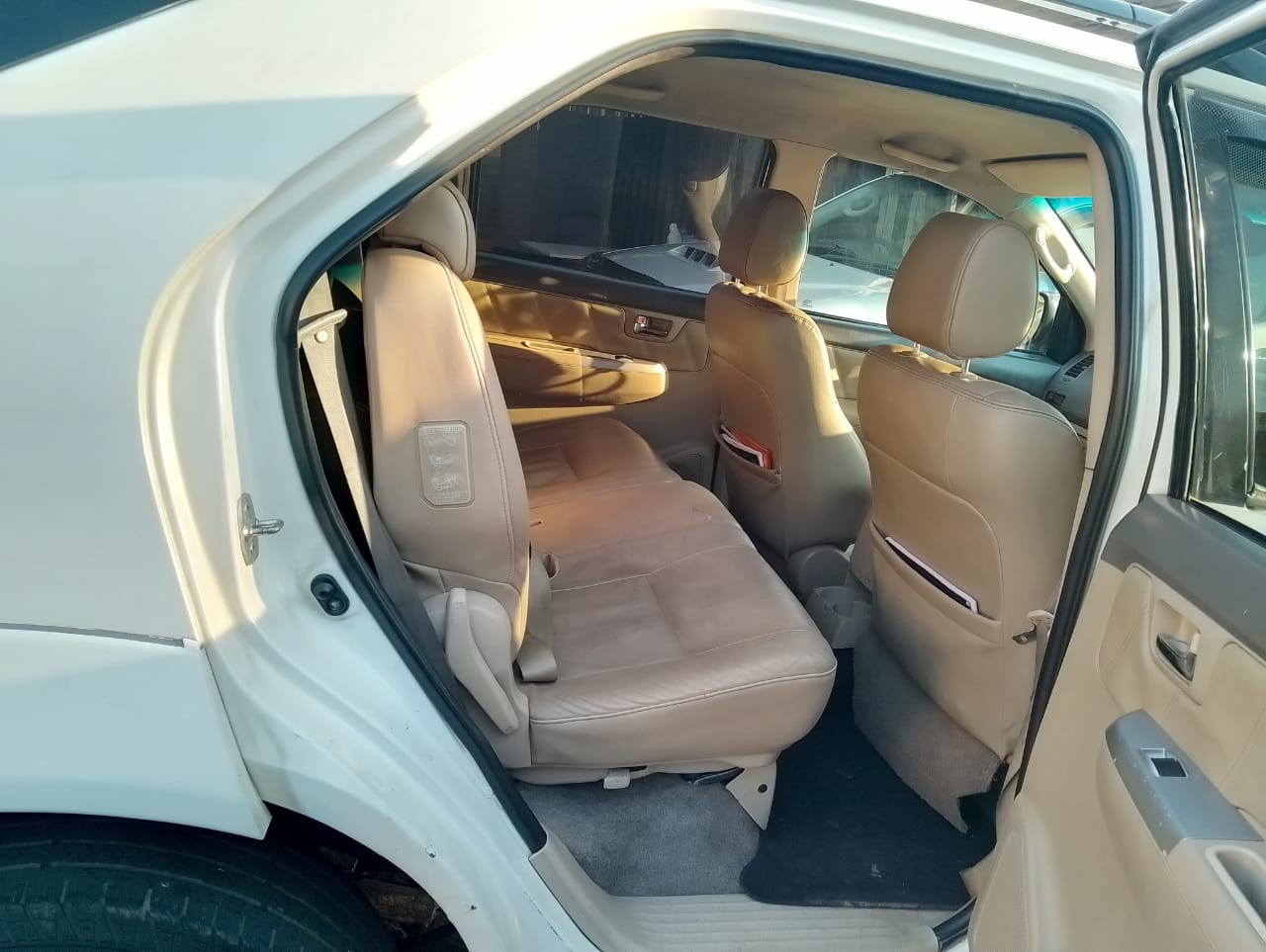 2007 Toyota Fortuner SUV 7Seater 3.0 D4D Diesel Manual 300,000km Leather Seats,