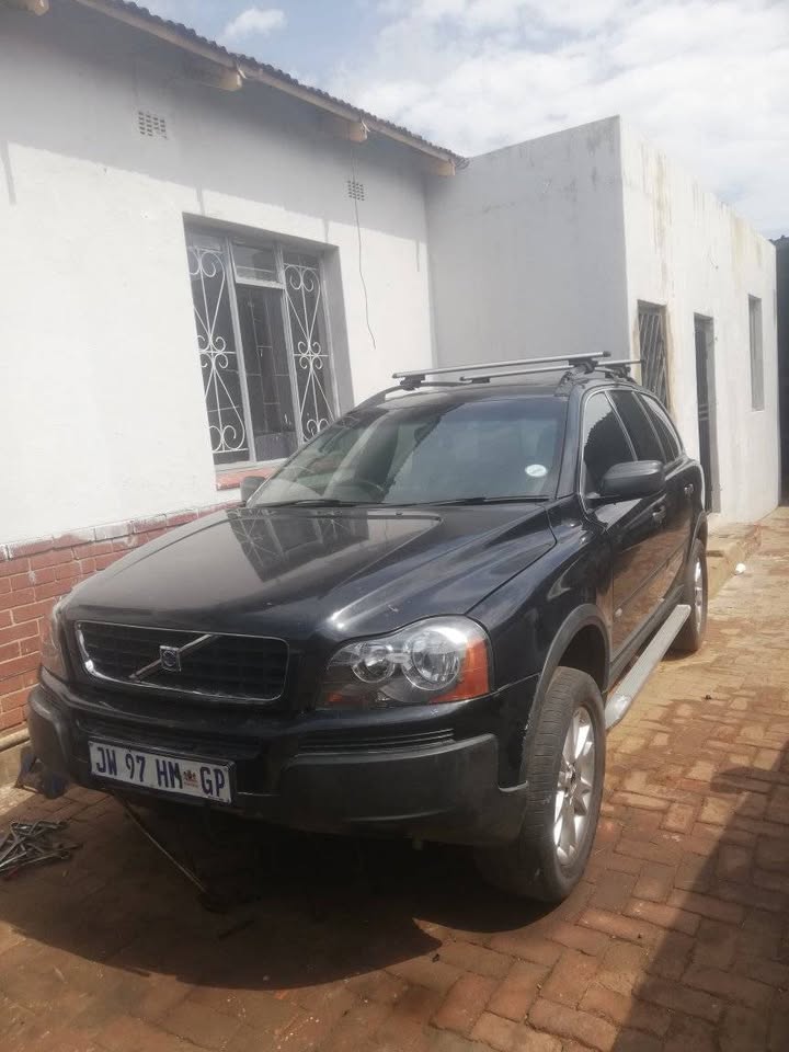 Volvo xc90 D5 2007 spears for sale - Private Seller Volvo xc90 D5 2007 spears for sale - Private Seller