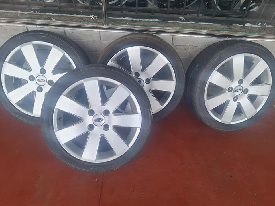 Ford Bantam original alloy mags size 16+tyres - Private Seller Ford Bantam original alloy mags size 16+tyres - Private Seller