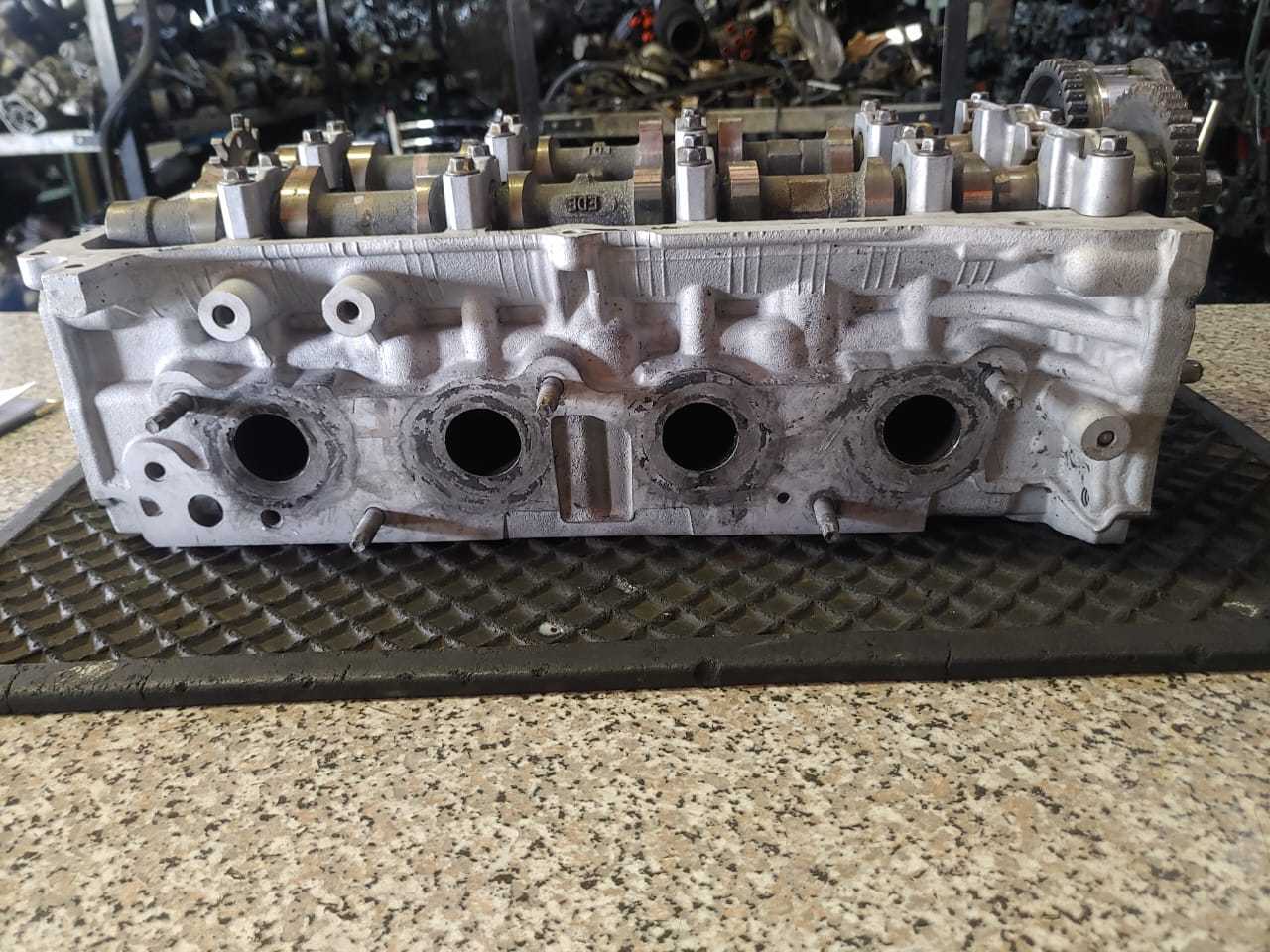 NISSAN TIDA 1600 16 VALVE CYLINDER HEAD COMPLETE FOR SALE