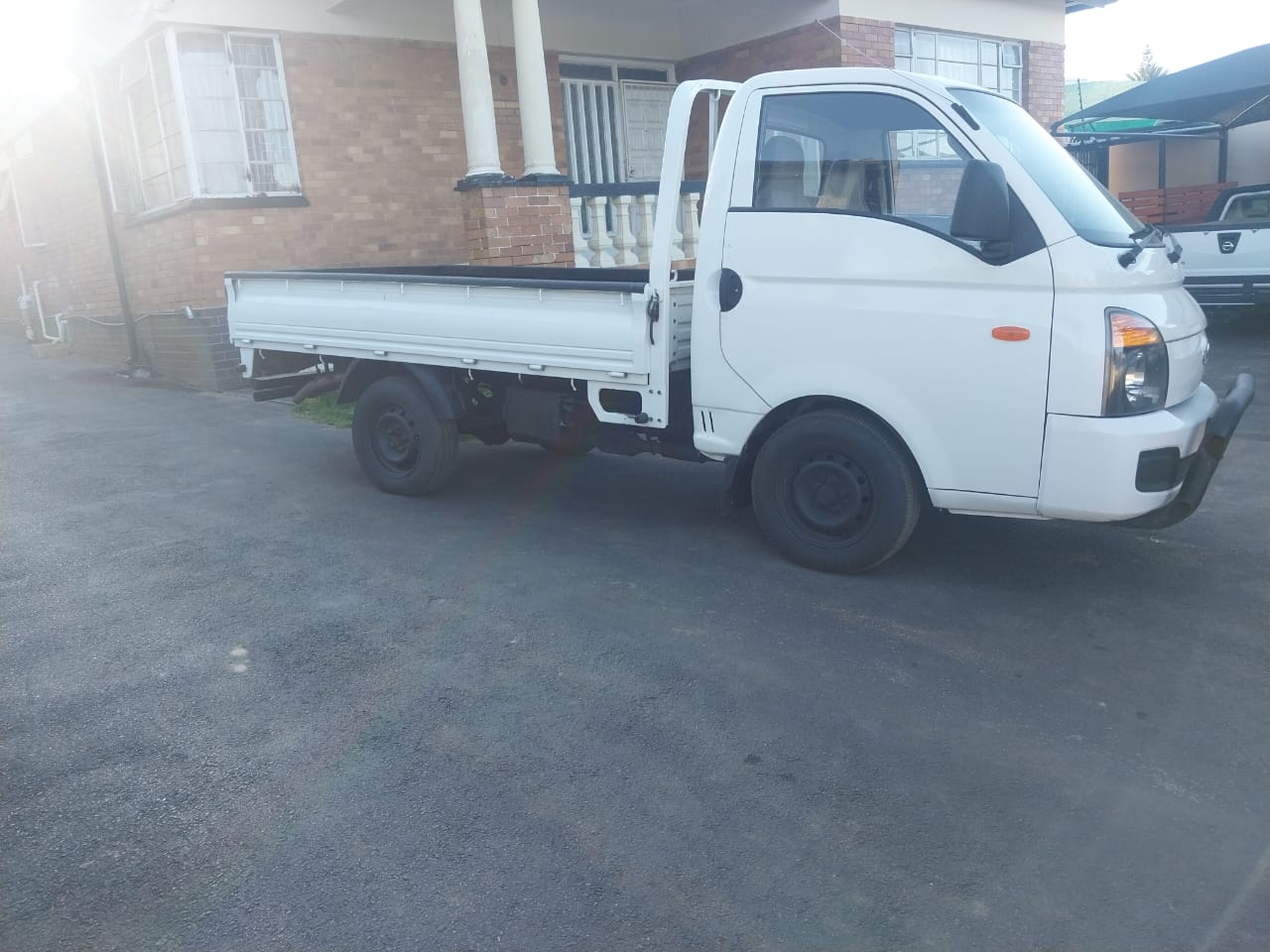 2014 H100 2014 H100