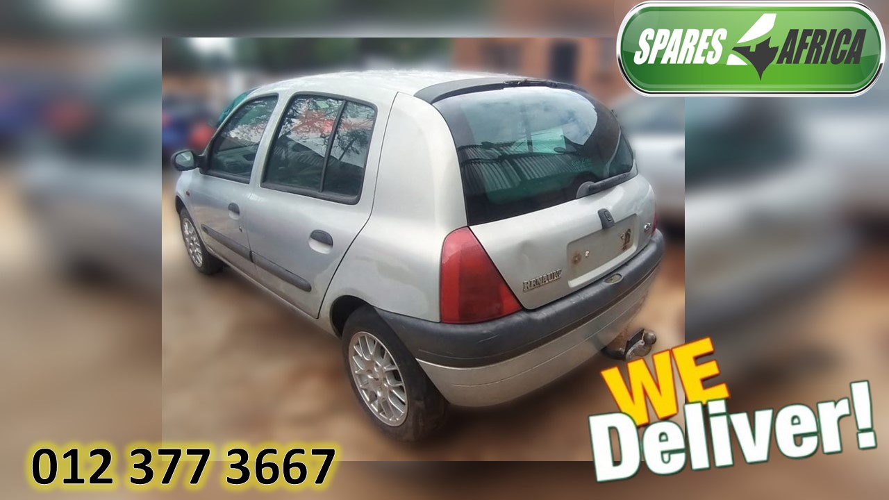 Renault Clio 1 Stripping For Spares - Private Seller