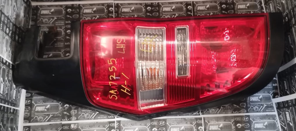 USED LEFT REAR TAIL LIGHT FOR HYUNDAI H1 - Private Seller USED LEFT REAR TAIL LIGHT FOR HYUNDAI H1 - Private Seller
