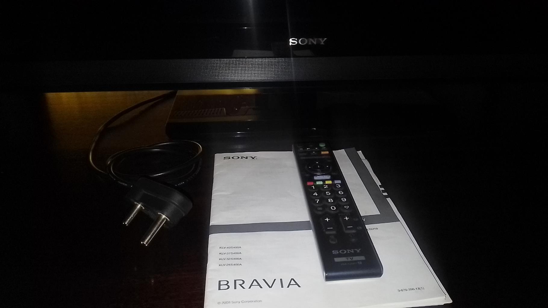 Television 40 inch Sony Bravia Television 40 inch Sony Bravia