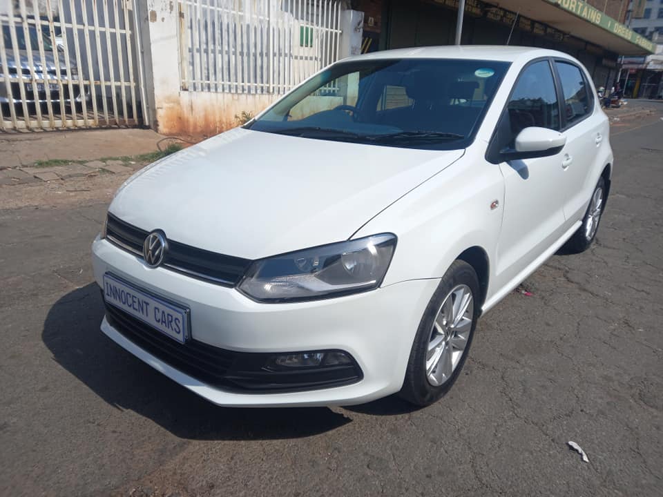 2023 VW POLO VIVO 1.4 PETROL, MANUAL TRANSMISSION, WHITE COLOUR, MILEAGE 20000KM