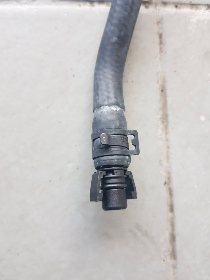 1.0L Turbo Return pipe Ford - Private Seller 1.0L Turbo Return pipe Ford - Private Seller