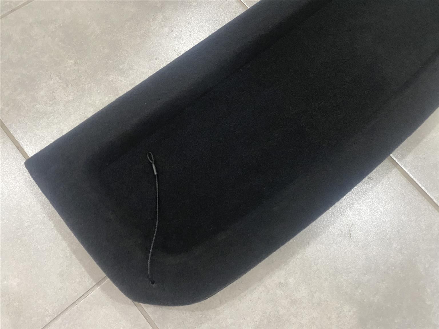 2023 VW T-CROSS PARCEL SHELF FOR SALE. IN PRISTINE CONDITION - Private Seller 2023 VW T-CROSS PARCEL SHELF FOR SALE. IN PRISTINE CONDITION - Private Seller