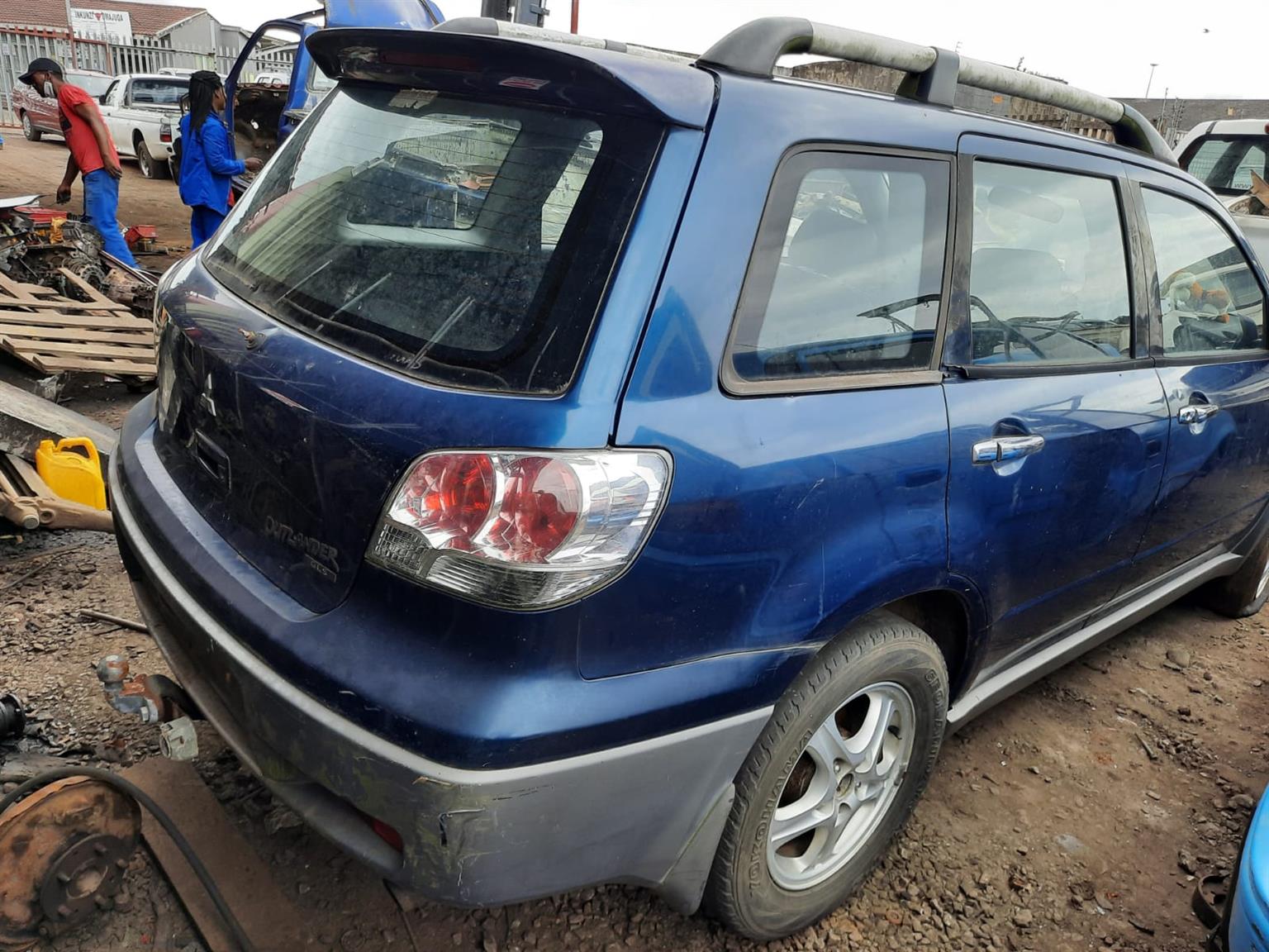 2003 Mitsubishi Outlander 2.0 Ltd Auto – Stripping for Spares 2003 Mitsubishi Outlander 2.0 Ltd Auto – Stripping for Spares