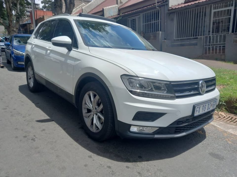 2017 VW TIGUAN 4MOTION 2.0 TSI  PETROL, Automatic, White Color, Mileage