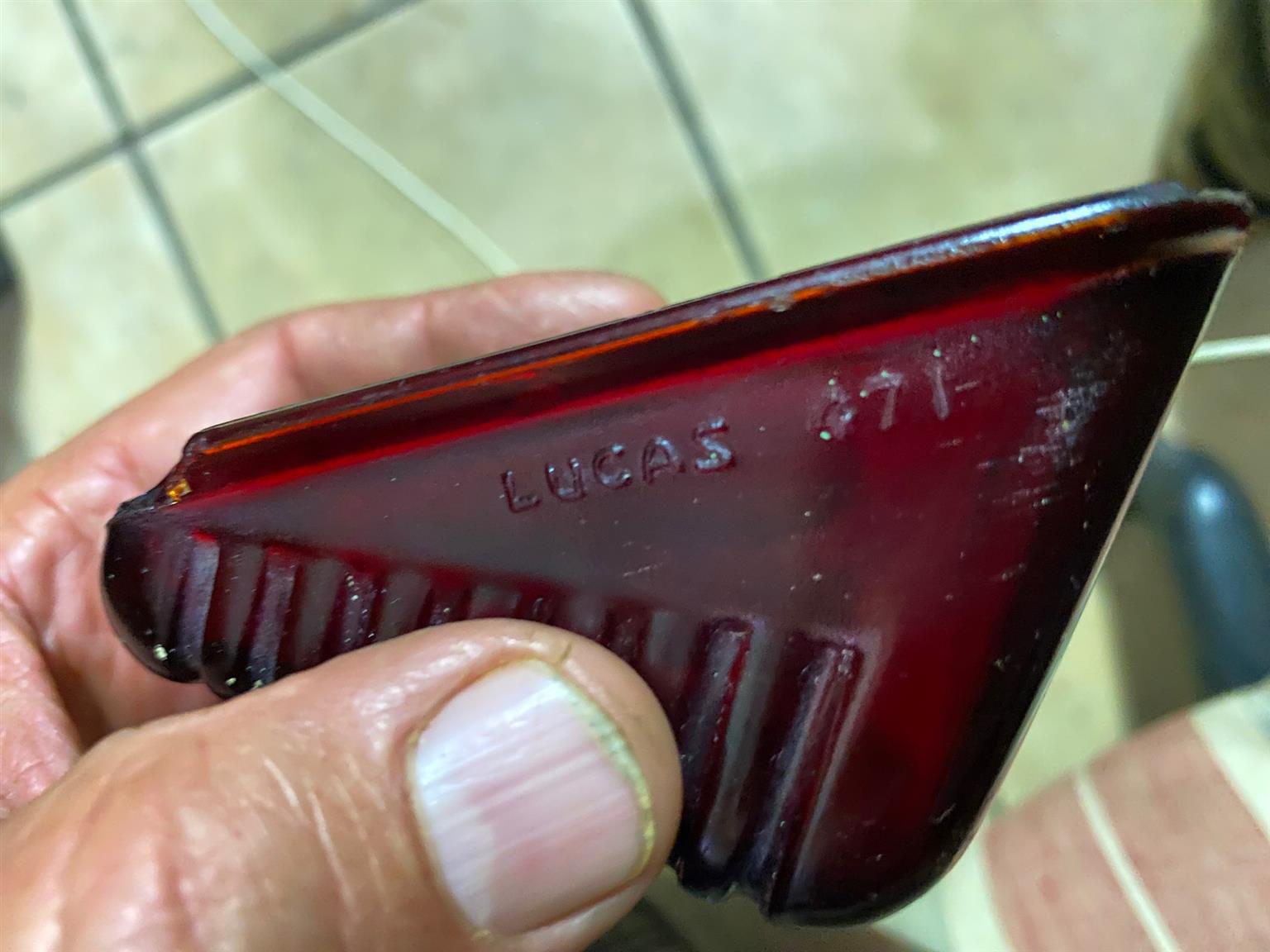 Tail light lens stop original Lucas L471 Tail light lens stop original Lucas L471