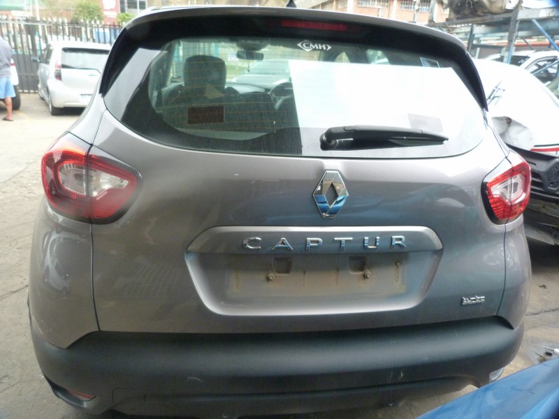 Renault Captur 900CC Manual Grey - 2016 SPARESBOYZ STRIPPING FOR SPARES - Private Seller Renault Captur 900CC Manual Grey - 2016 SPARESBOYZ STRIPPING FOR SPARES - Private Seller