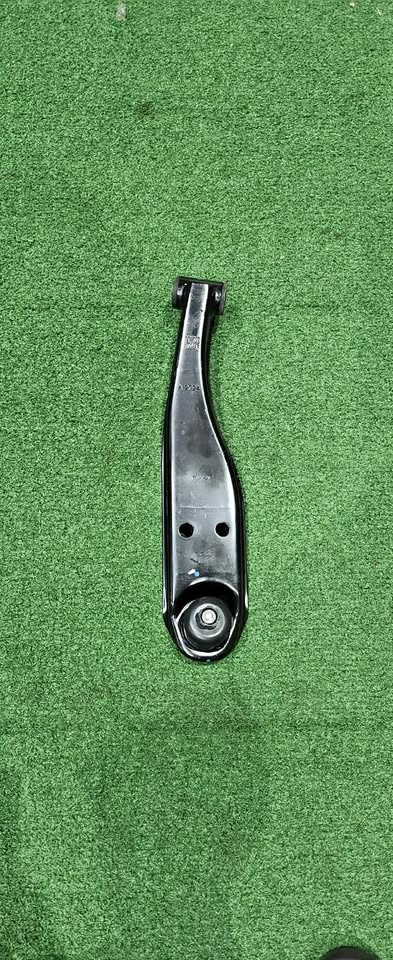 SUZUKI EECO CONTROL ARMS - Private Seller SUZUKI EECO CONTROL ARMS - Private Seller