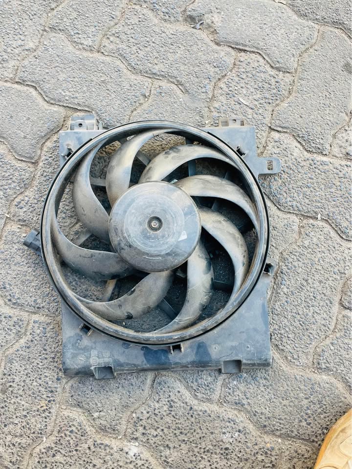 Opel Corsa C fan - Private Seller