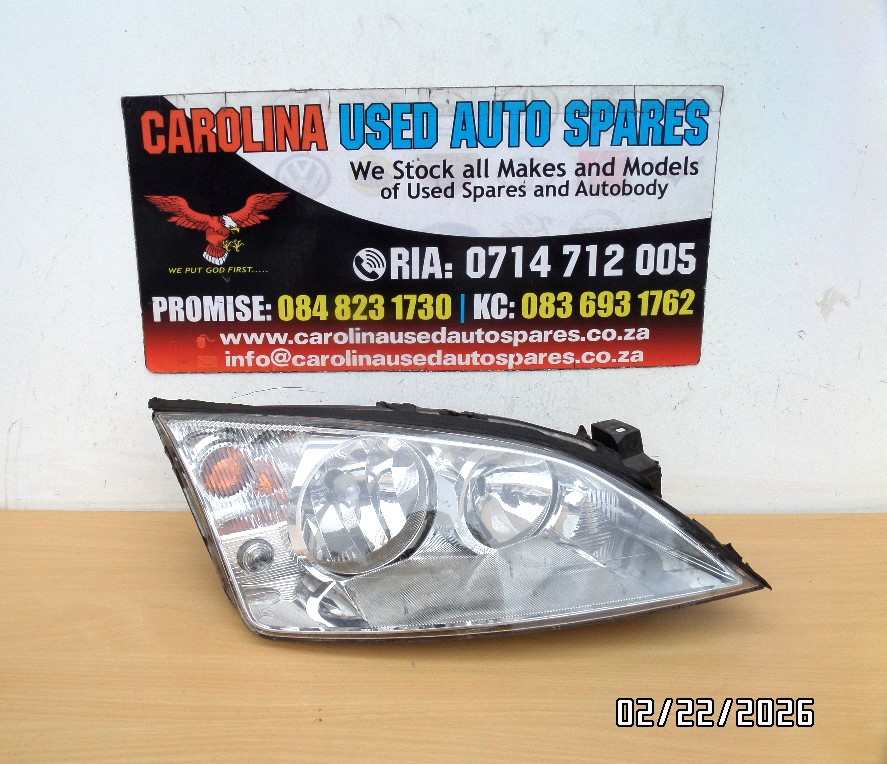Ford Mondeo right side headlight - Private Seller Ford Mondeo right side headlight - Private Seller