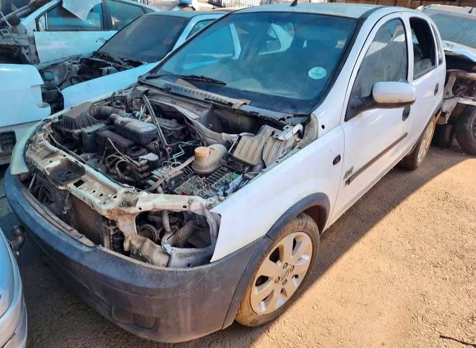 Opel Gamma STRIPPING FOR SPARES Call or whatsapp  or