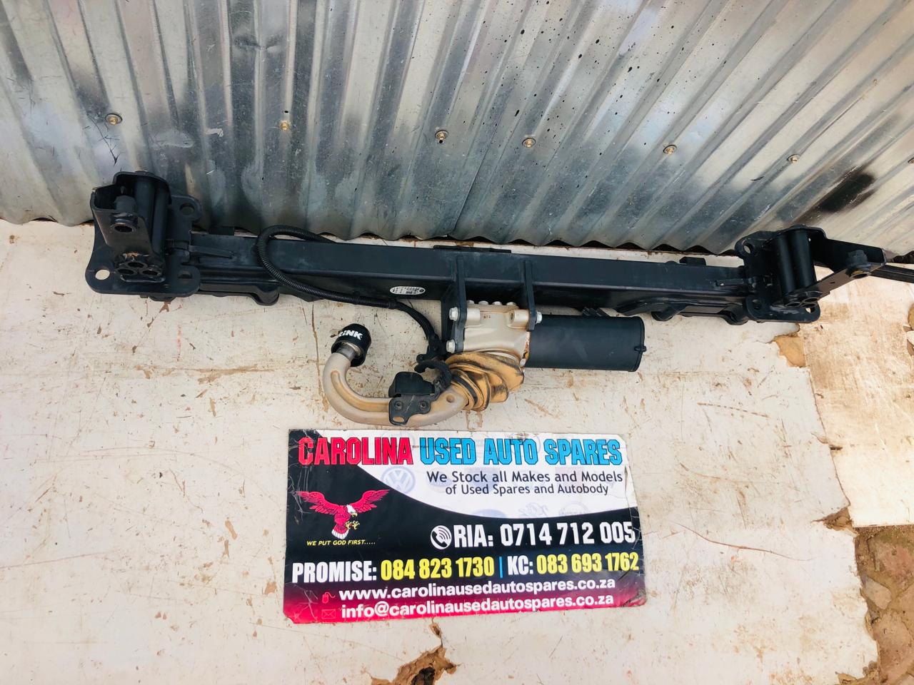 Land Rover Defender 110 towbar with wiring - Private Seller Land Rover Defender 110 towbar with wiring - Private Seller