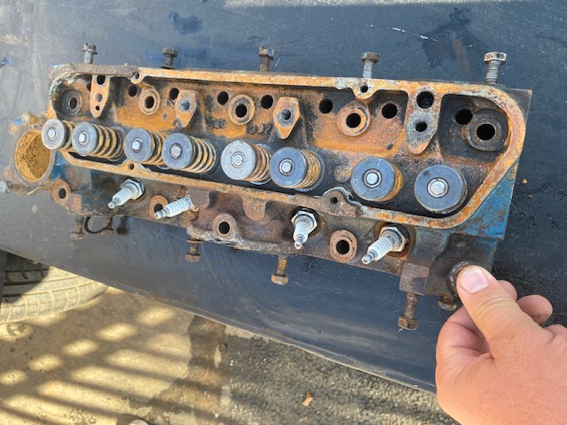 Ford Kent 1600 cylinder head complete