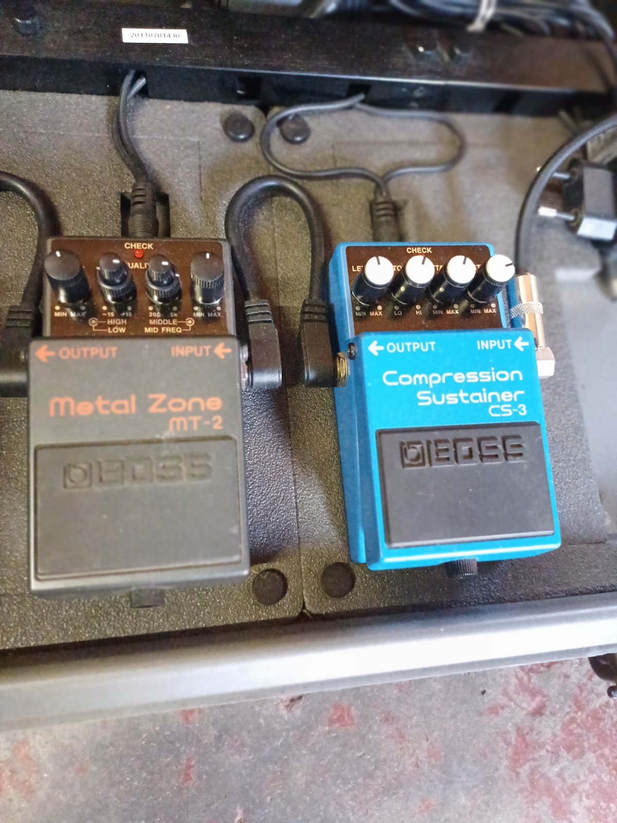 PEDALBOARD INCLUDING 5 BOSS PEDALS PEDALBOARD INCLUDING 5 BOSS PEDALS