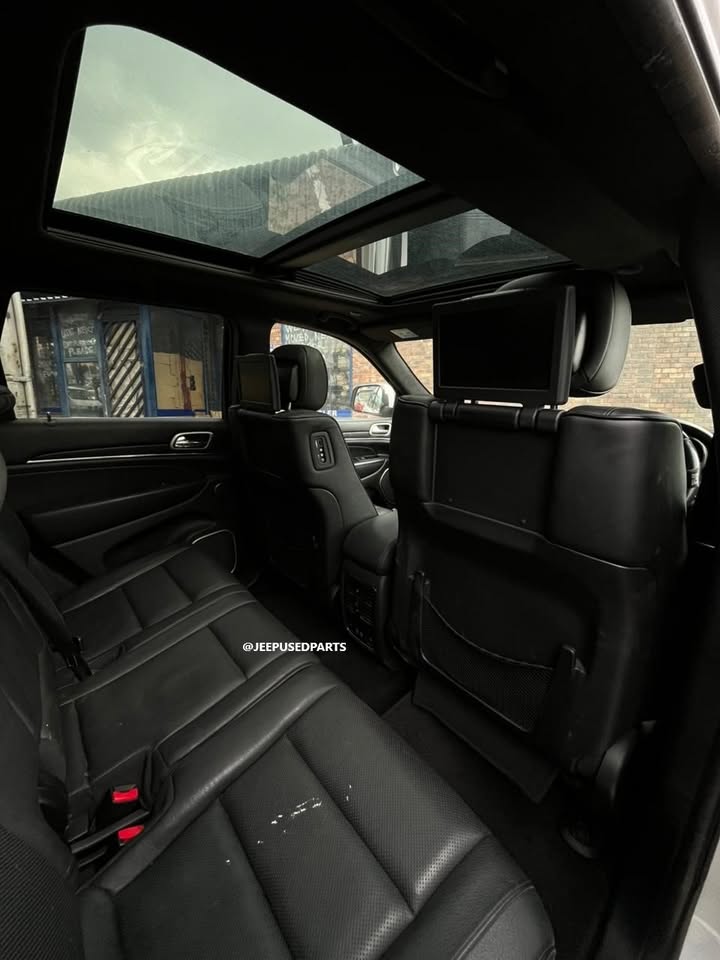 2016 Jeep Grand Cherokee 3.0 Summit stripping - Private Seller