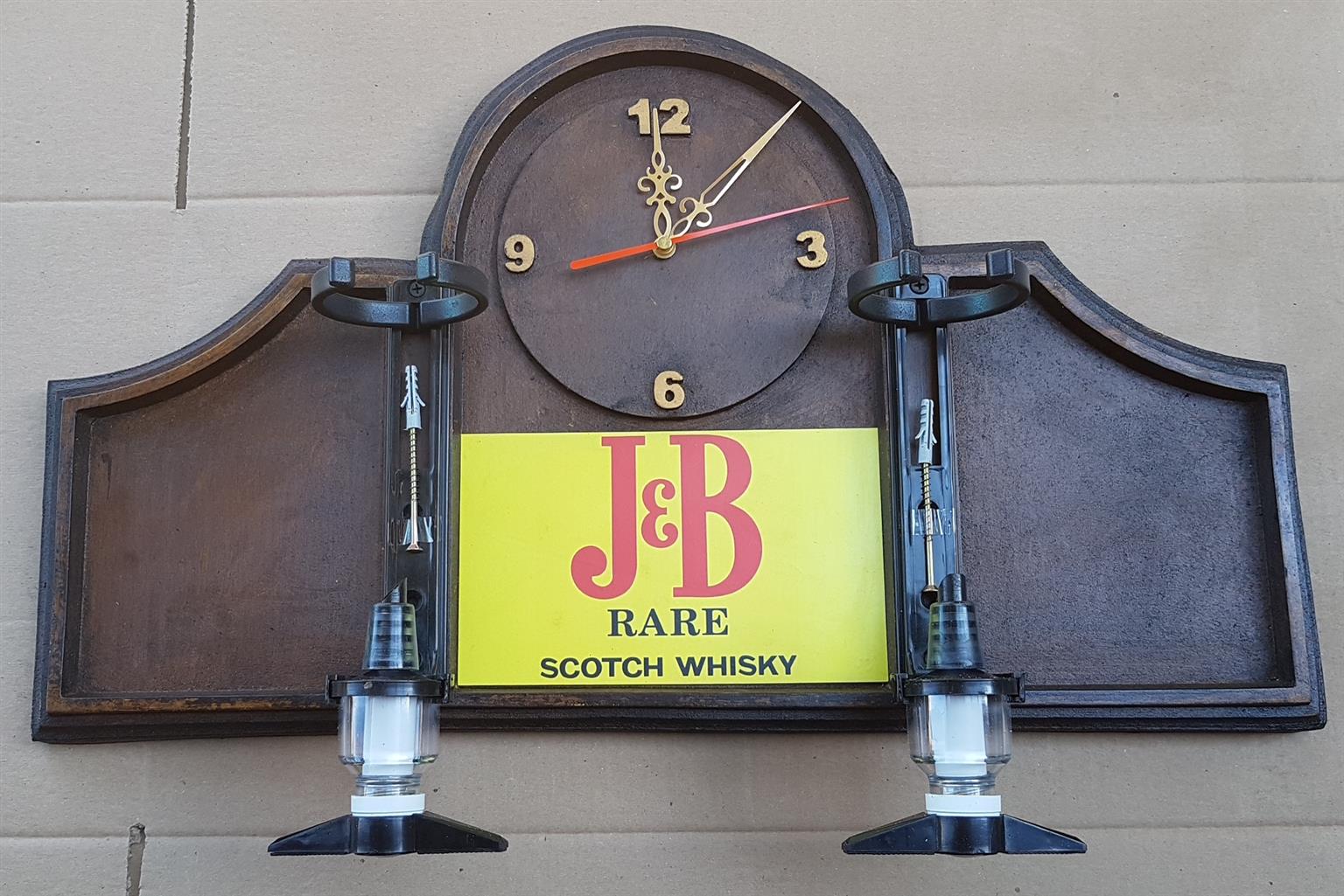Liquor Dispensers: J & B Scotch Whisky Clock with 2 Optics. Brand New Products. Liquor Dispensers: J & B Scotch Whisky Clock with 2 Optics. Brand New Products.