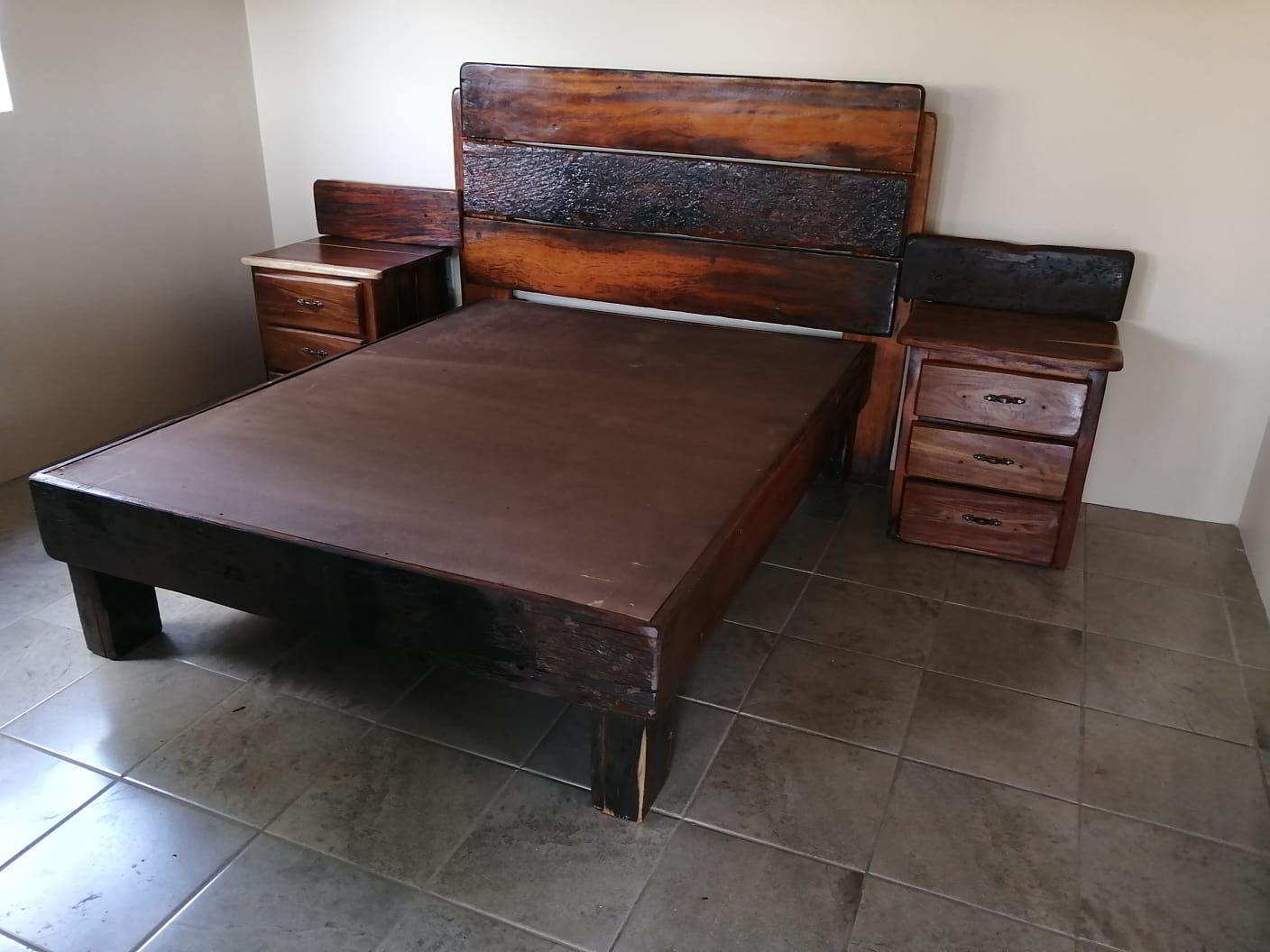 King size bedroom set for sale