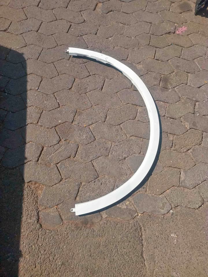 Bmw G07 leftside wheel arch - Private Seller Bmw G07 leftside wheel arch - Private Seller