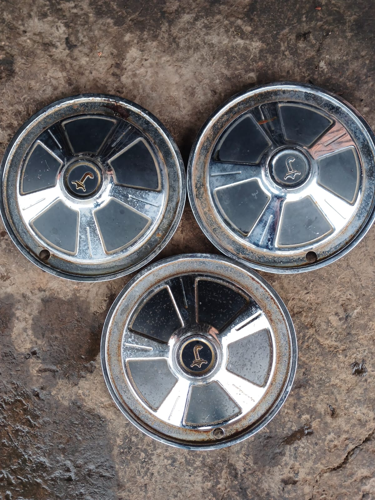 DATSUN 240C 260CSTEEL HUBCAPS. BLACK SILVER CONTACT FOR PRICE - Private Seller DATSUN 240C 260CSTEEL HUBCAPS. BLACK SILVER CONTACT FOR PRICE - Private Seller