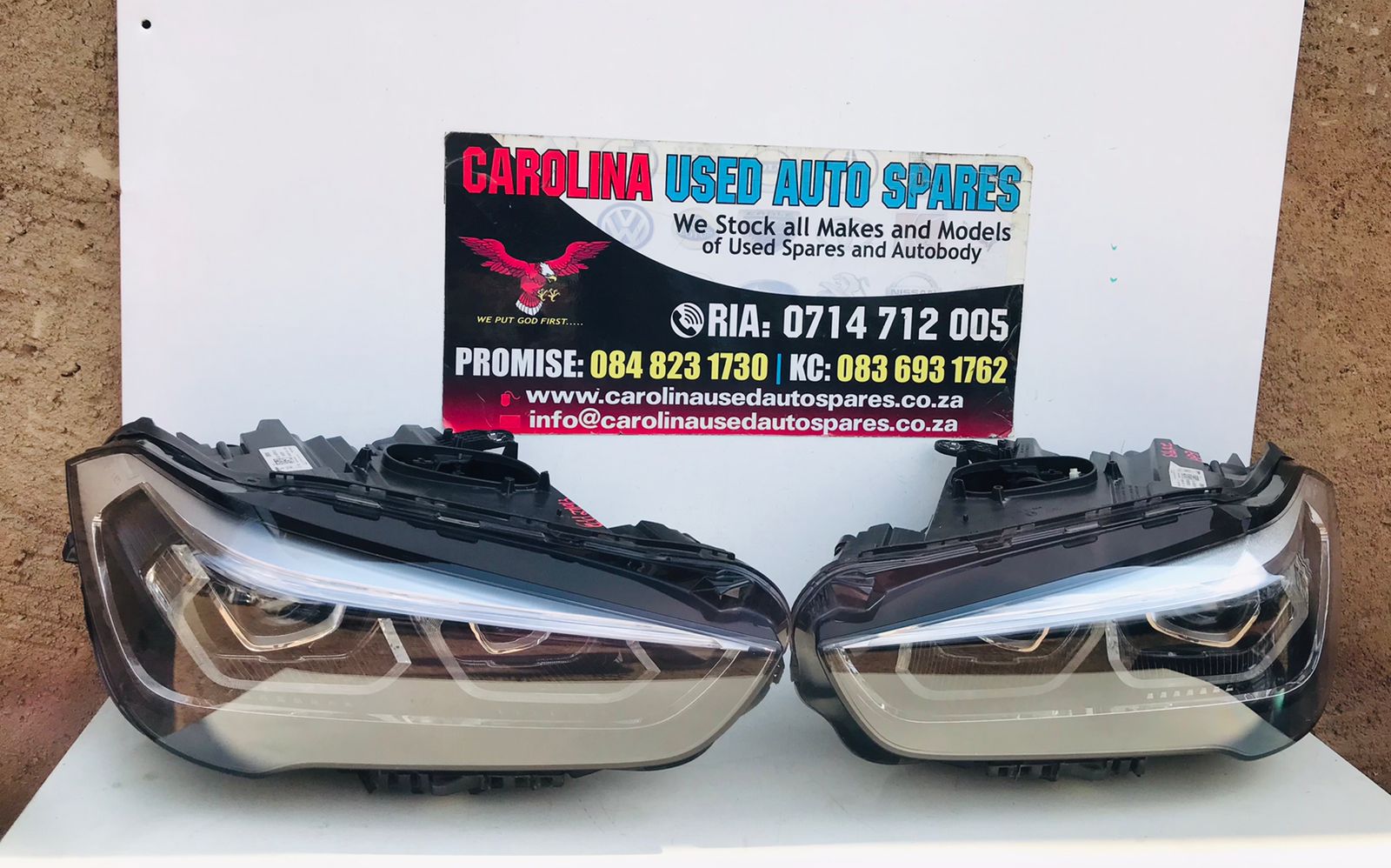 BMW X1 F48 left and right Full LED headlights - Private Seller BMW X1 F48 left and right Full LED headlights - Private Seller