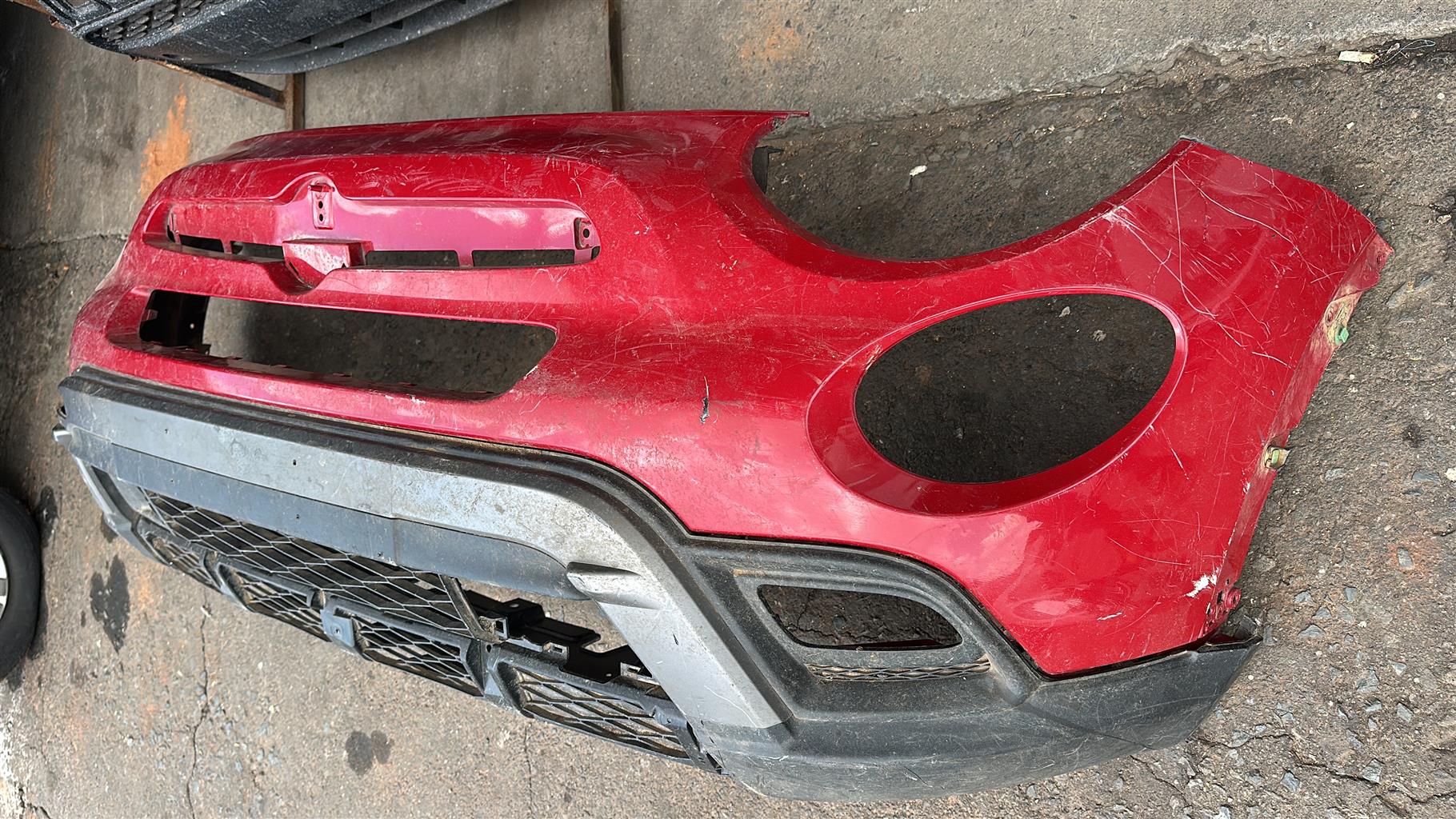 FIAT 500X front bumper FOR SALE - Private Seller
