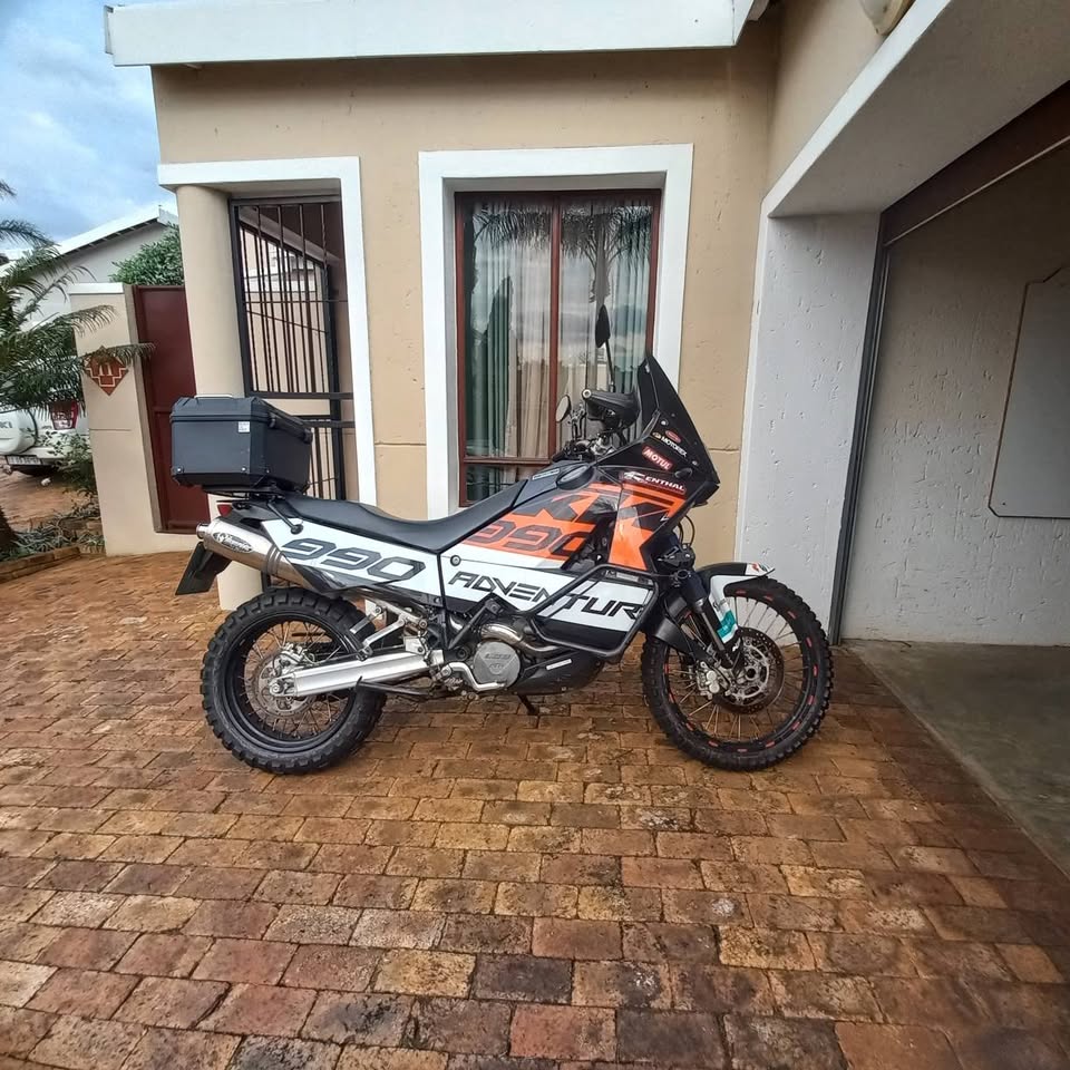 Used KTM 990 - Private Seller Used KTM 990 - Private Seller