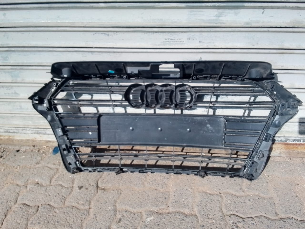 (2017-2021) AUDI A3 FRONT GRILL FOR SALE - Private Seller (2017-2021) AUDI A3 FRONT GRILL FOR SALE - Private Seller