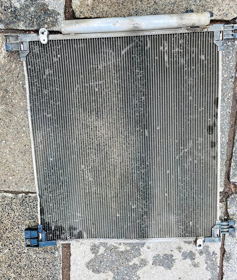 Toyota Hilux GD6 condenser - Private Seller Toyota Hilux GD6 condenser - Private Seller