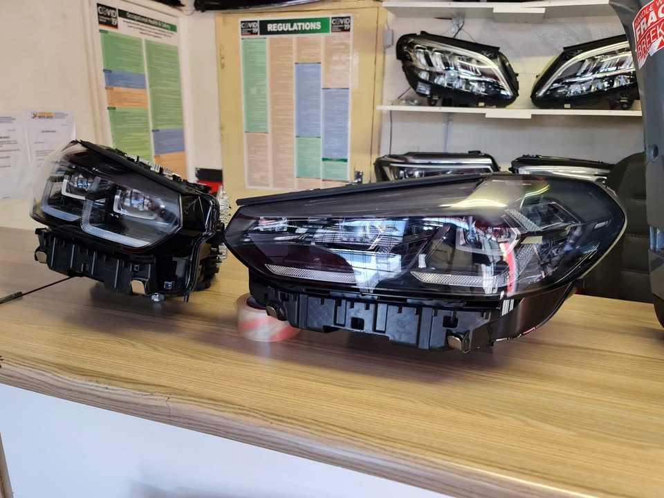 2021 BMW X3 G01 XENON HEADLIGHTS LEFT AND RIGHT FOR SALE ALMOST BRAND NEW - Private Seller 2021 BMW X3 G01 XENON HEADLIGHTS LEFT AND RIGHT FOR SALE ALMOST BRAND NEW - Private Seller