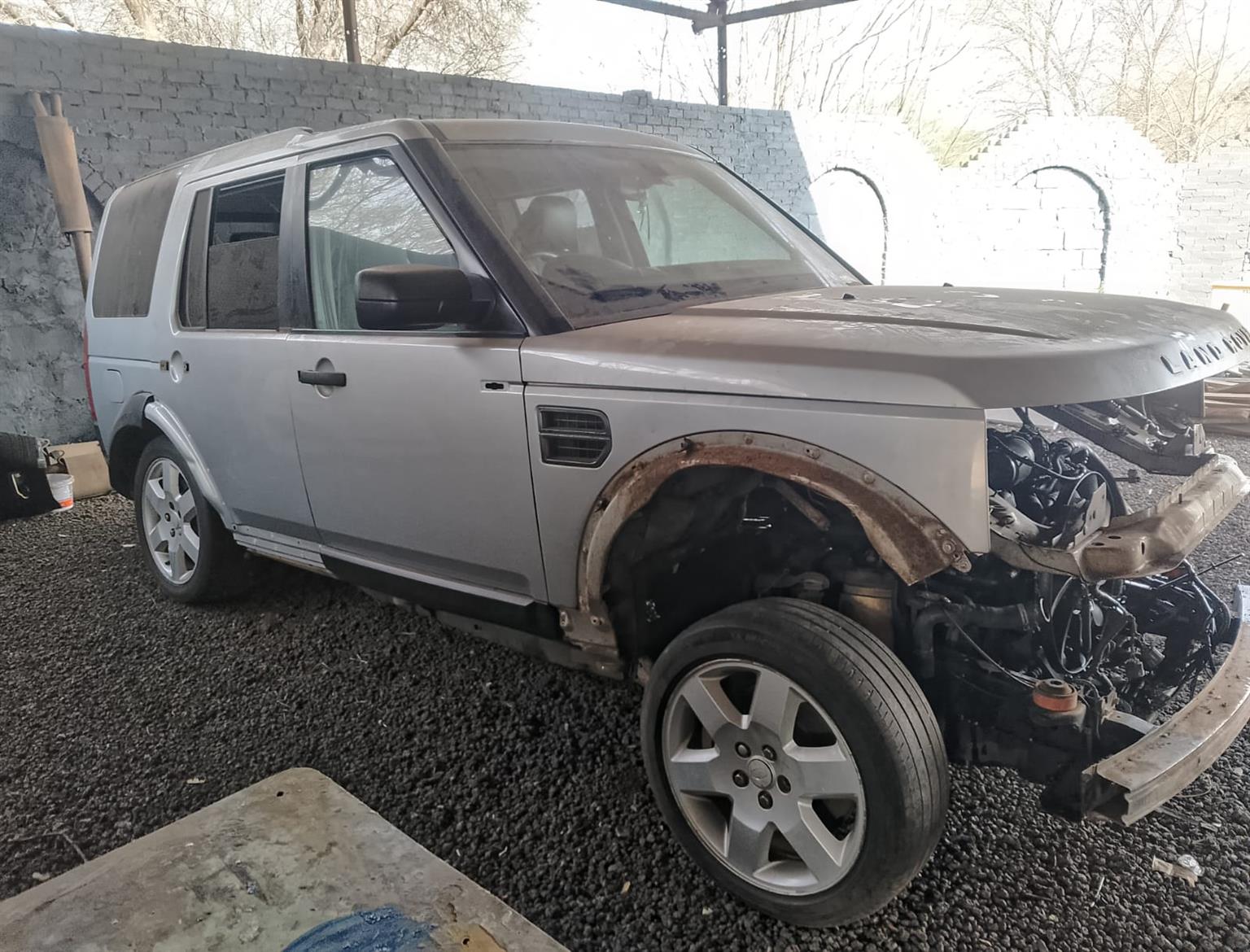 NEW & USED LAND ROVER AND JAGUAR PARTS - Private Seller NEW & USED LAND ROVER AND JAGUAR PARTS - Private Seller