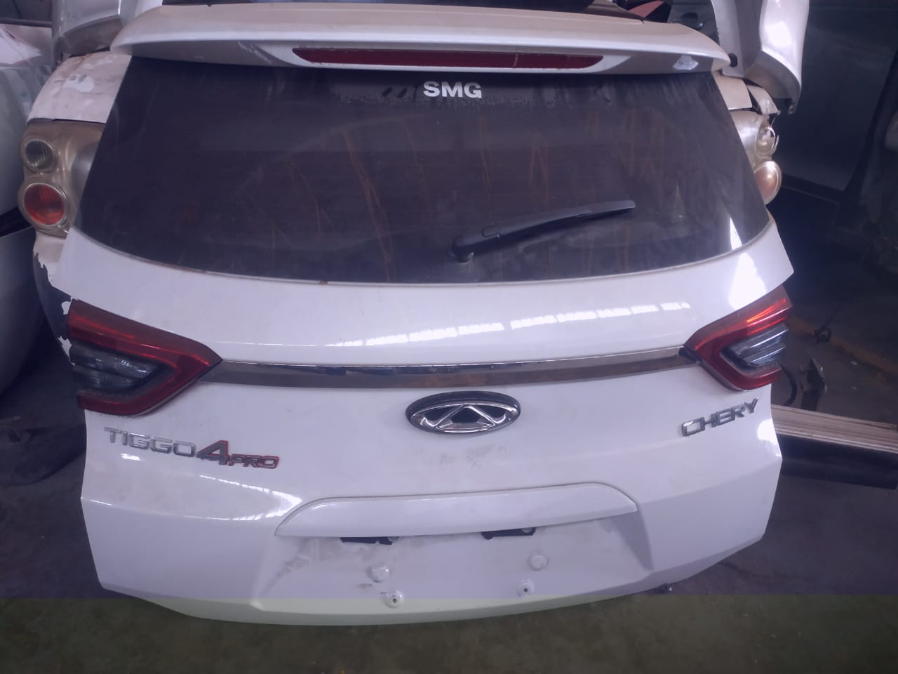 Chery Tiggo 4 pro complete tailgate for sale - Private Seller