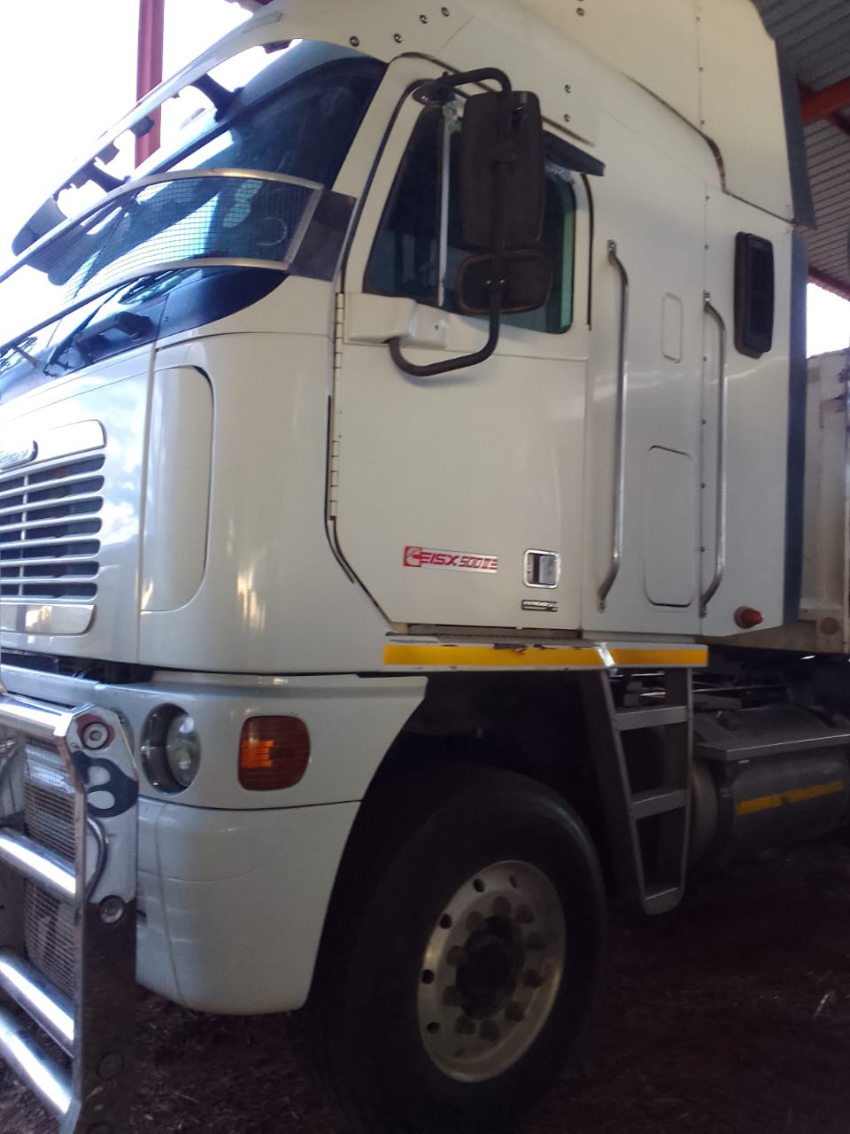 FREIGHTLINER ISX500 2012(PRICE REDUCED!) | Junk Mail Marketplace
