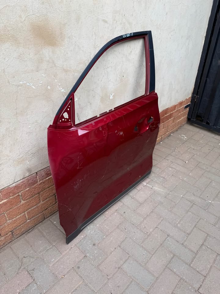 Kia Sonet Left Front Door - Private Seller