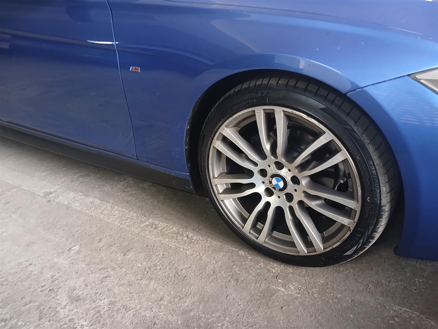 BMW M-sport RunFlat Dunlop tyres - Private Seller
