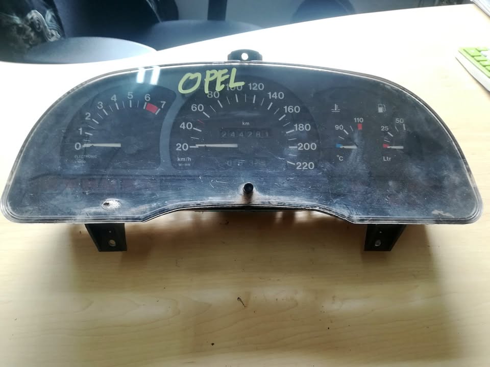 OPEL ASTRA CLUSTER