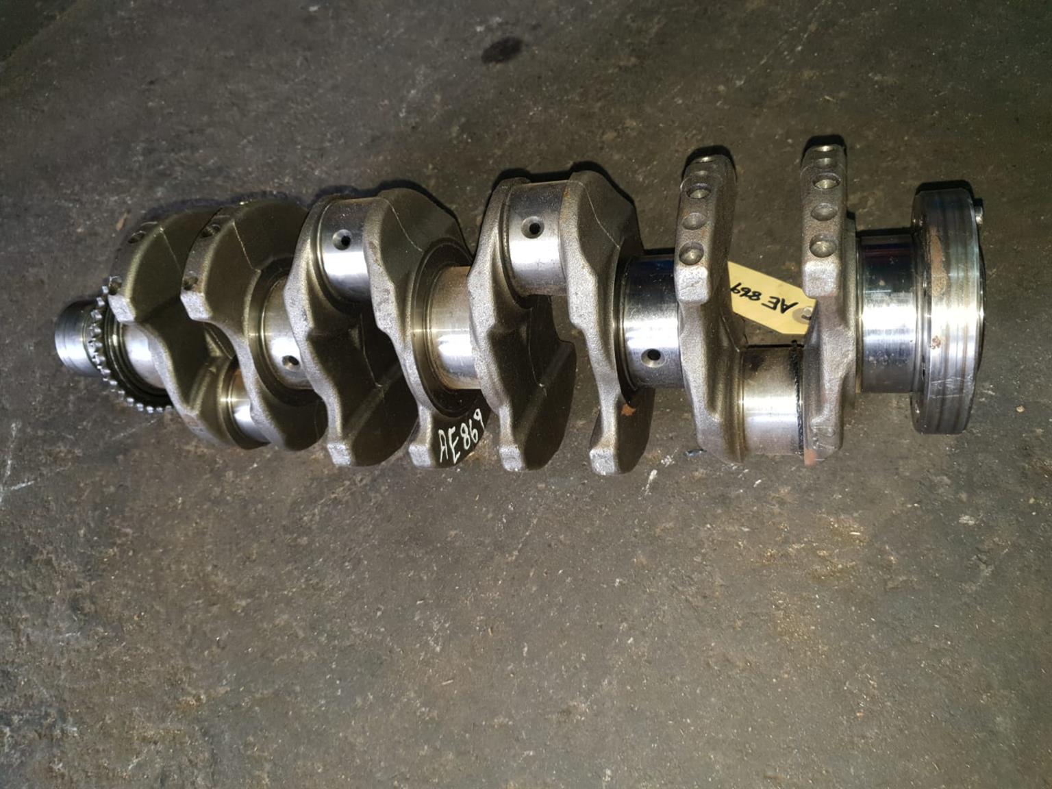 Defender 110 2.4 Diesel Used Original Crankshaft For Sale
