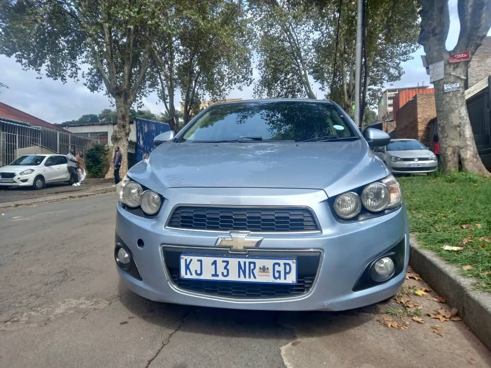 2014 CHEVROLET SONIC 1.6 PETROL, MANUAL, BLUE, 150000KMS