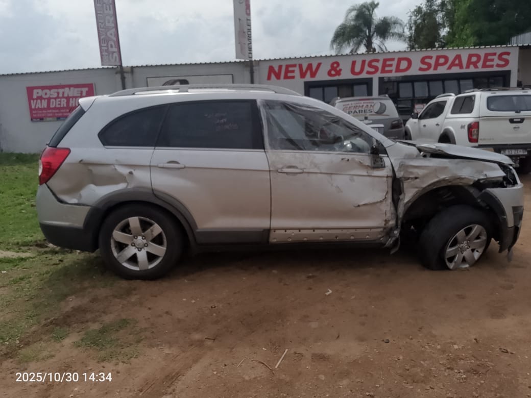 2013 chev captiva 2.4 lt petrol automatic NOW STRIPPING - Private Seller 2013 chev captiva 2.4 lt petrol automatic NOW STRIPPING - Private Seller