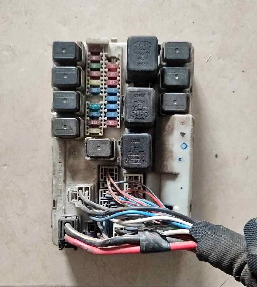 Nissan Murano/Nissan Altima 2005 Fusebox
