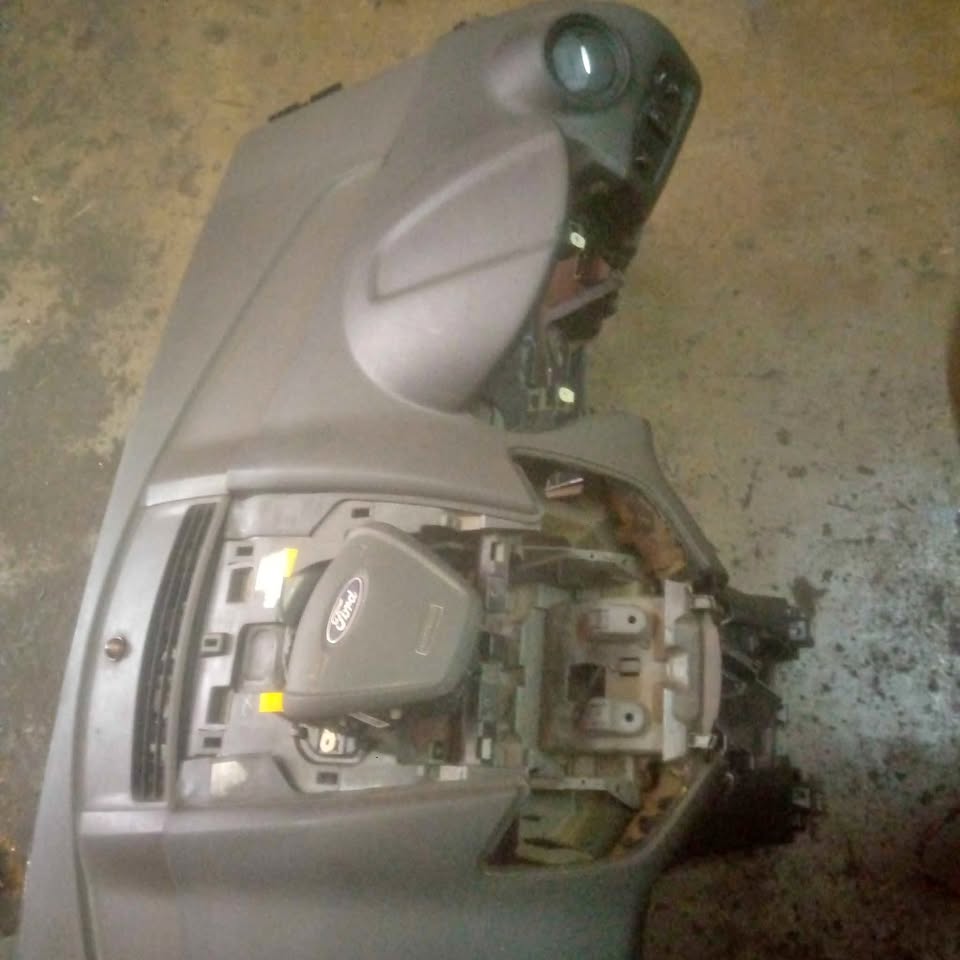 Ford Fiesta complete airbags set 2015 - Private Seller